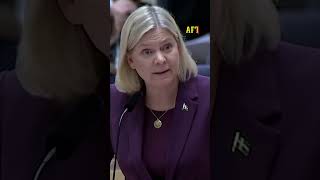 Magdalena Andersson i tårar i Riksdagen