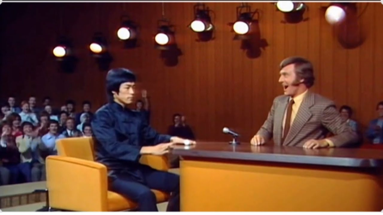 Bruce Lee’s REAL Reflex Training (Beyond the Ping Pong Myth)