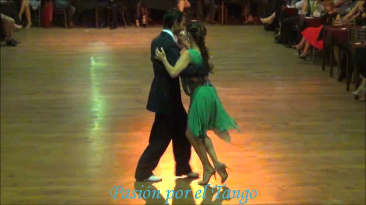 ANDREA METZ y FERNANDO SANTILLAN Bailando la Milon...