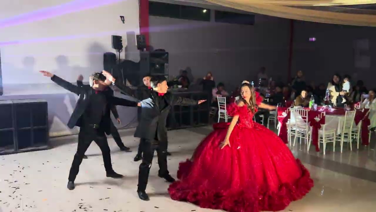 Moonlight / Vals Entrada / 15 Años / @ArianaGrande 