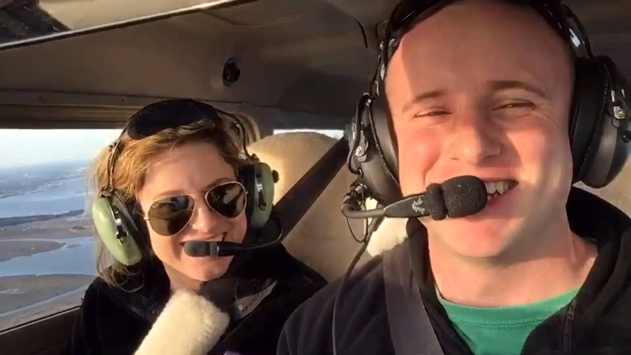 South Carolina man surprises girlfriend with in-flight proposal