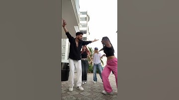 Thumbnail of Sefo Demet Akalın Yerinde Dur #keşfet #shorts