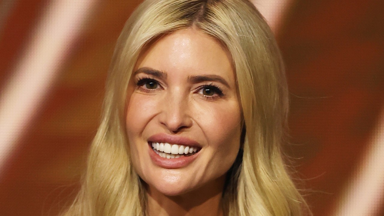 Trump Women Hair Extension Fails We Couldn't Ignore