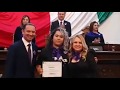 VIVIR QUINTANA canta “Canciòn sin Miedo”, en el Congreso de Coahuila