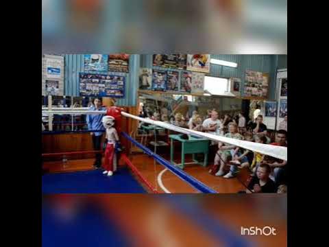 кикбоксер лоу кик. кикбоксинг старый. исаев тим старый оскол кикбоксинг. кикбоксинг старый оскол исаев. первые боксеры.