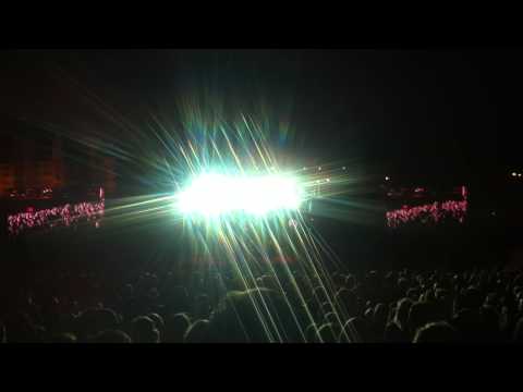 Lars Winnerbäck - Hugger i Sten (Live Operataket i Oslo 21 Aug 2010)