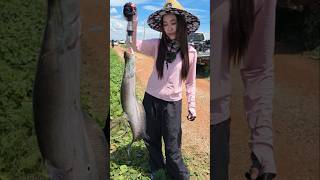 ตกปลากรายด้วยกระดี่ยางแรมเพจ #เมษาตกปลา #กระดี่ยางแรมเพจ #fishing #fishingez