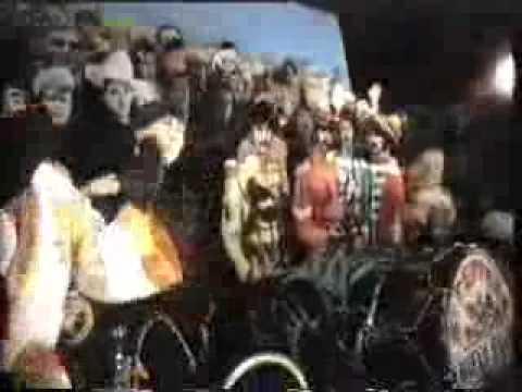 The Beatles - Sgt Pepper (animation puppets)