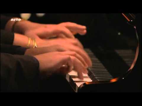 Brigitte Engerer and Boris Berezovsky play Liszt Hungarian Rhapsody No. 2 on Arte