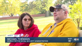 Local couple working 40 hours a week without pay as government shutdown continues