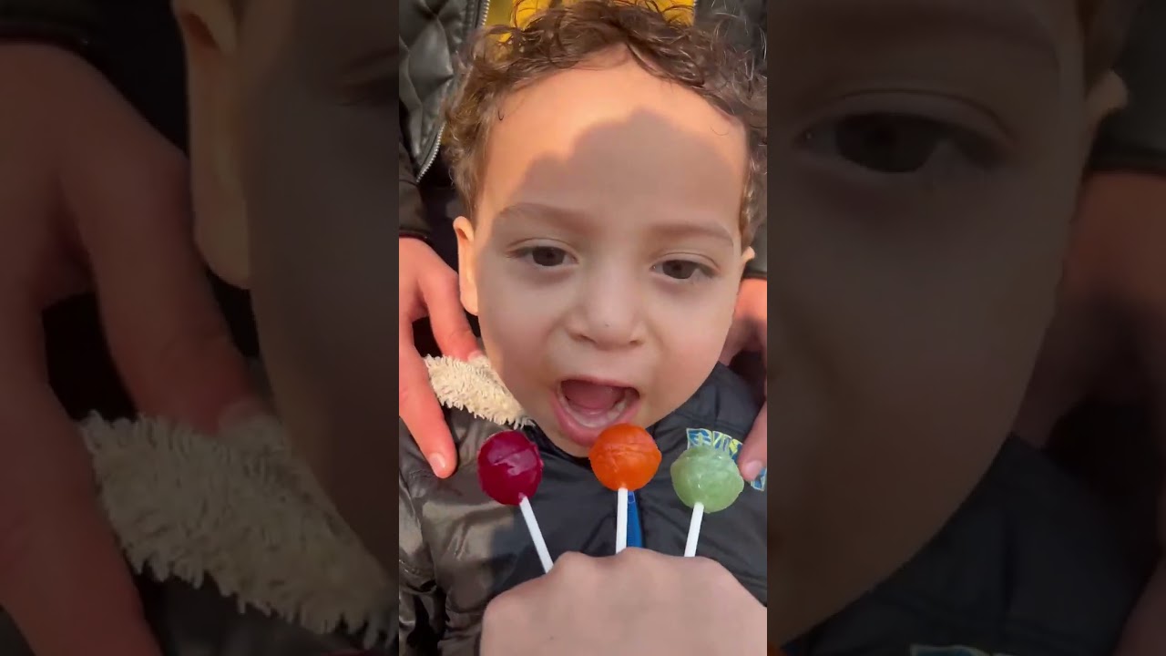 الطفل الحزين!،😔💔باكي حرفياا.!😭😱