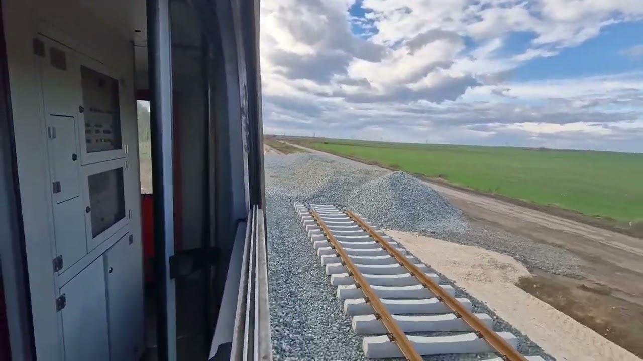 Оризово-Черна гора-новият разделен пост преди гара Чирпан. 11.12.2022г. БВ8651/50