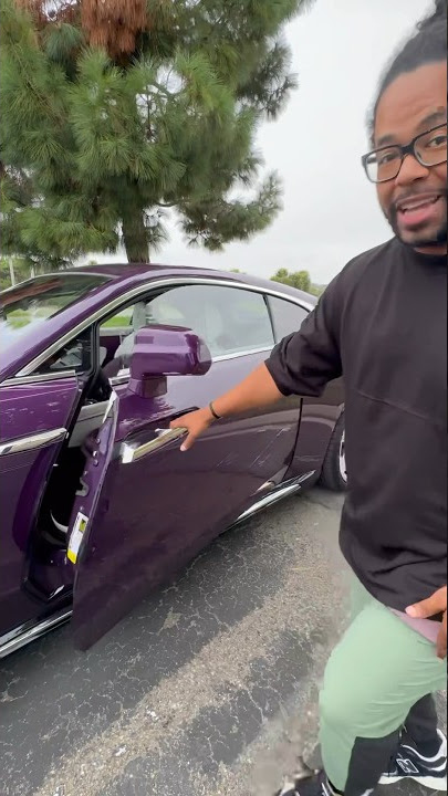 The $500k Rolls Royce Spectre may be the quietest car ever. 😳