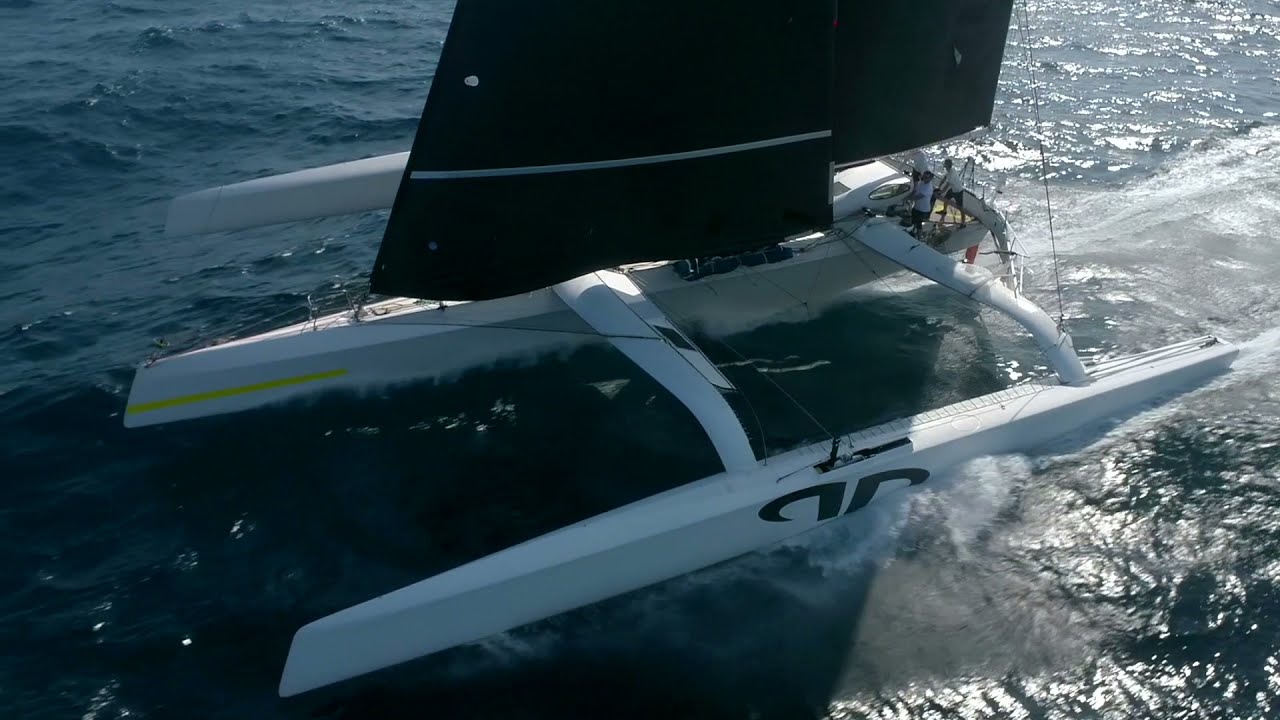 trimaran mod 70