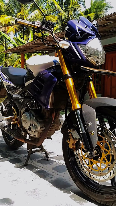 STORY VIXION CEWE BAJU HITAM JOGET DEPAN KACA VIRAL DJ FUNKY REMIX