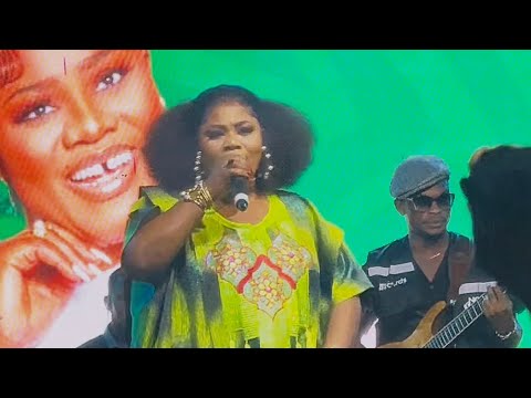 ROC & Band delivered an electrifying performance at the Twifo-Hemang Festival.