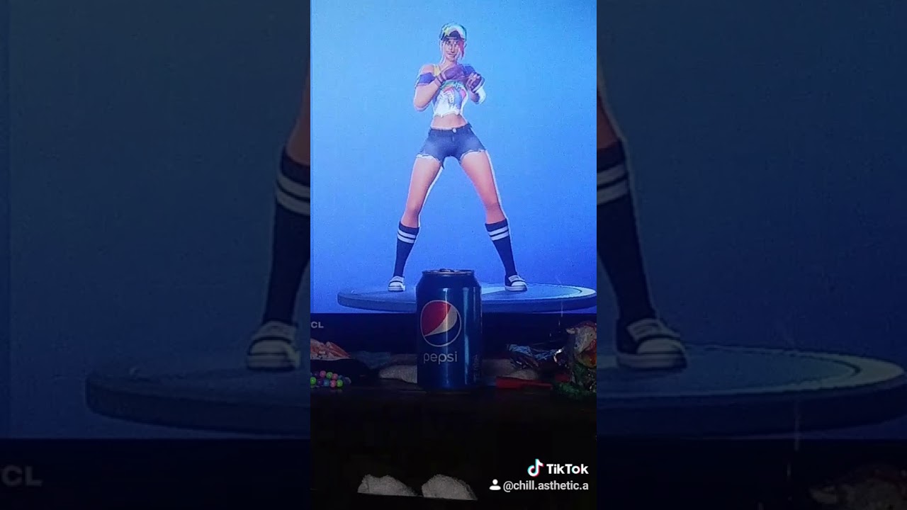 Fortnite dancing *my tik tok* - YouTube