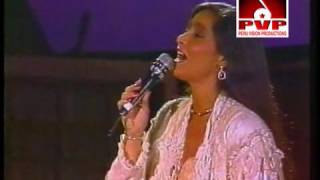 DANIELA ROMO , SIEMPRE EN  DOMINGO  1989