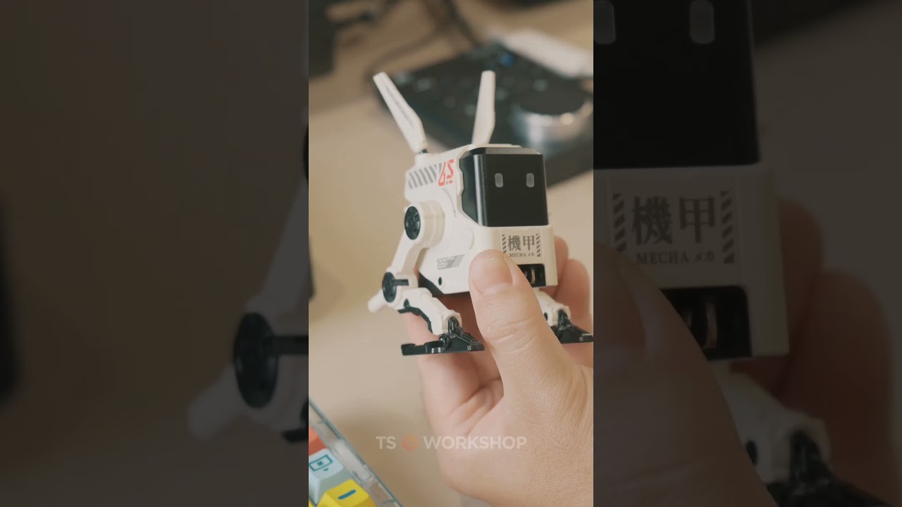 Unboxing Gravastar Alpha 65 GaN Fast Charger