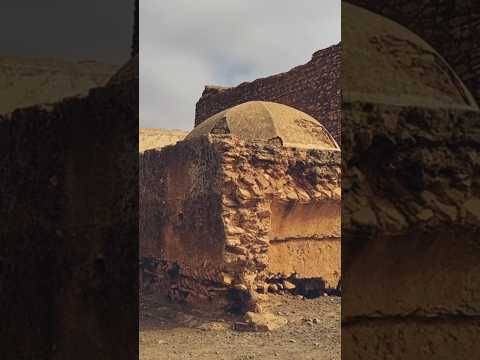 معمار القصبة بناء عملاق التراث المغربي التاريخ المغربي الرحال نبلي