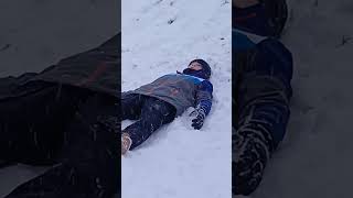 Neni Mu Nic Je Mu Hodně