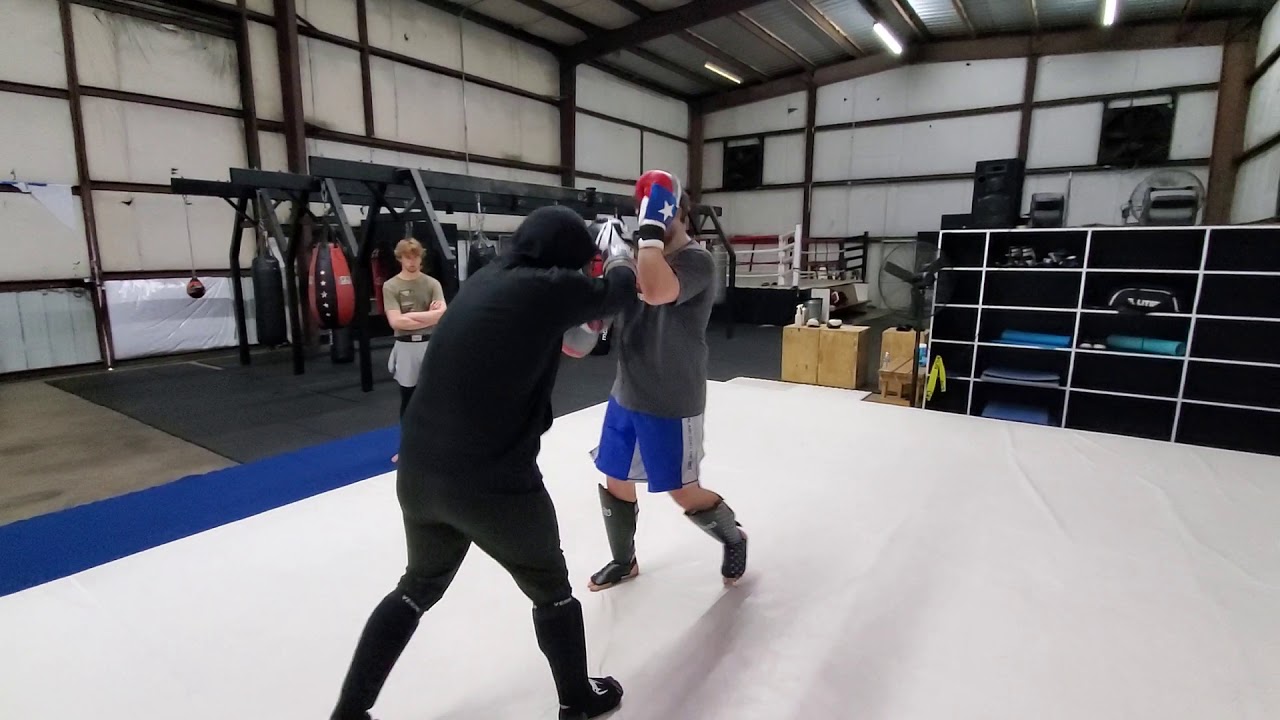 Six Gun Martial Arts Sparring with Ronnie & Igor YouTube