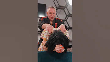 Extreme Chiropractic Adjustment And Back Cracks For Mary Chiropractor 