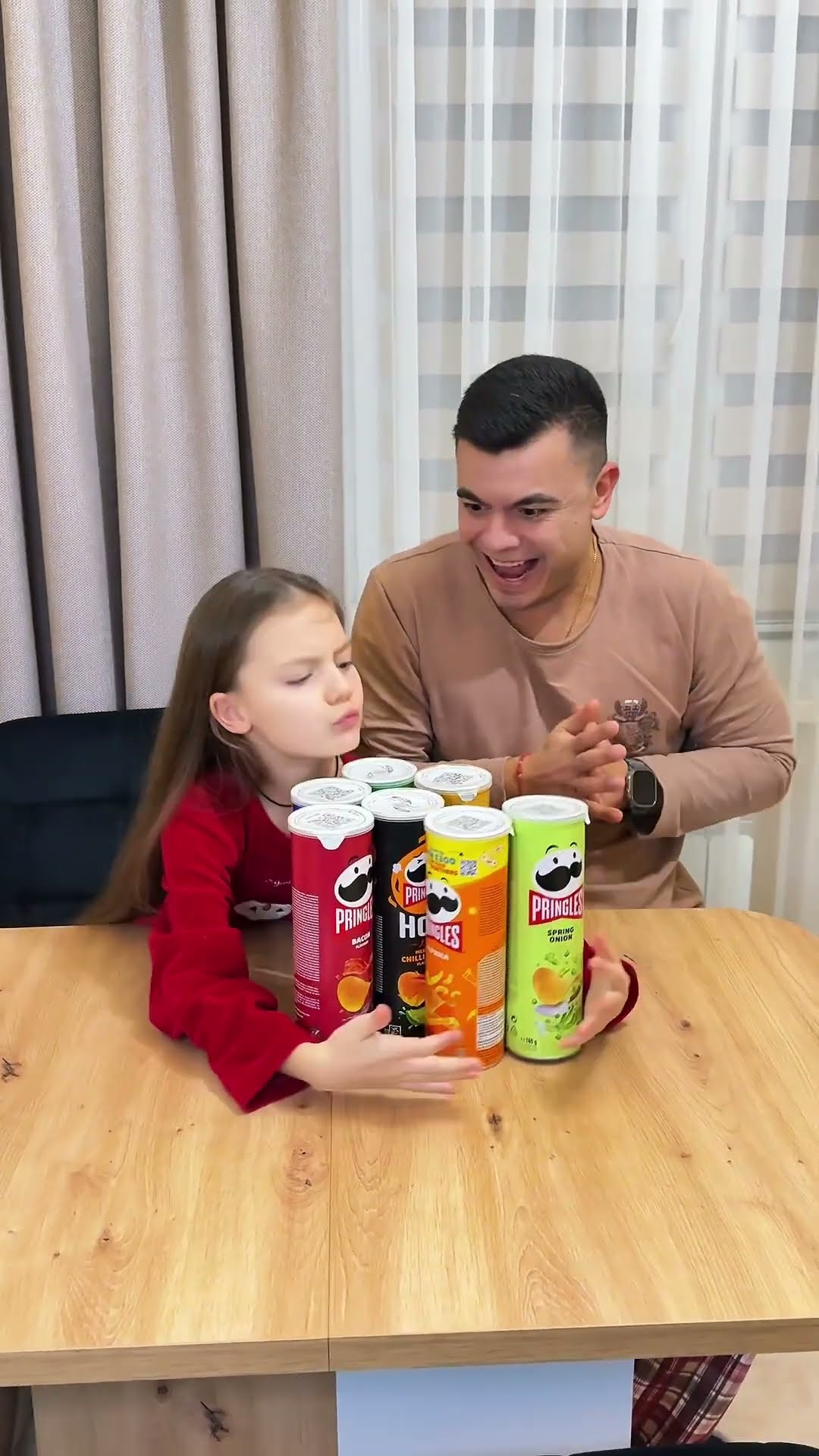 All PRINGLES for daughter by Tsuriki Show
