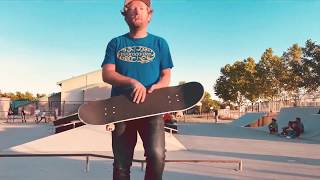 Download Lagu John Brazell - Peaches (Skatepark Visualizer) MP3