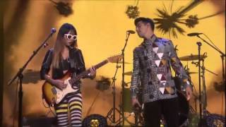 Video thumbnail of "DNCE en The Tonight Show Starring Jimmy Fallon"