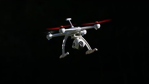 Запускаю квадрокоптер...... SYMA X5