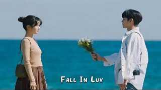 Love me like you do /Fall in love Playlist