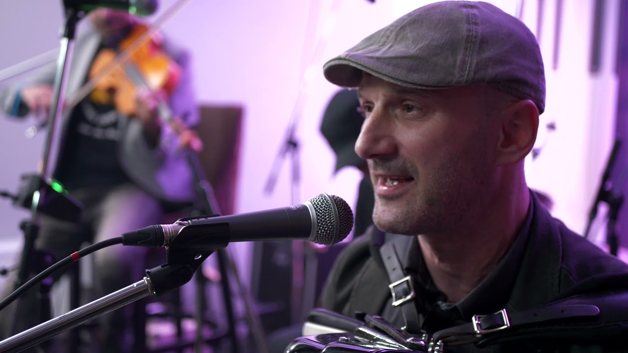 08. The Kazetofon - Da sam ja netko