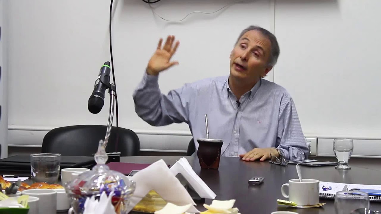 Desayuno y Conferencia de Prensa de Rodolfo Paverini, presidente de CAD - parte 2 - YouTube