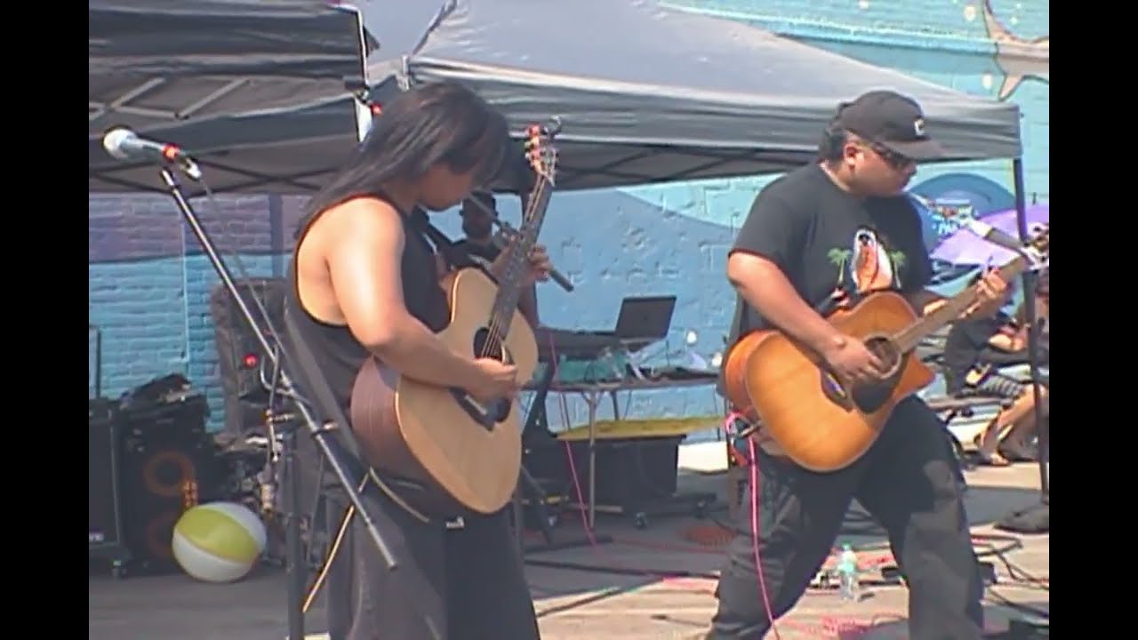Παρακολούθηση juniper! - "untitled" & "fall" (acoustic) live @ coney island στο YouTube Παρακολούθηση juniper! - "untitled" & "fall" (acoustic) live @ coney island στο YouTube