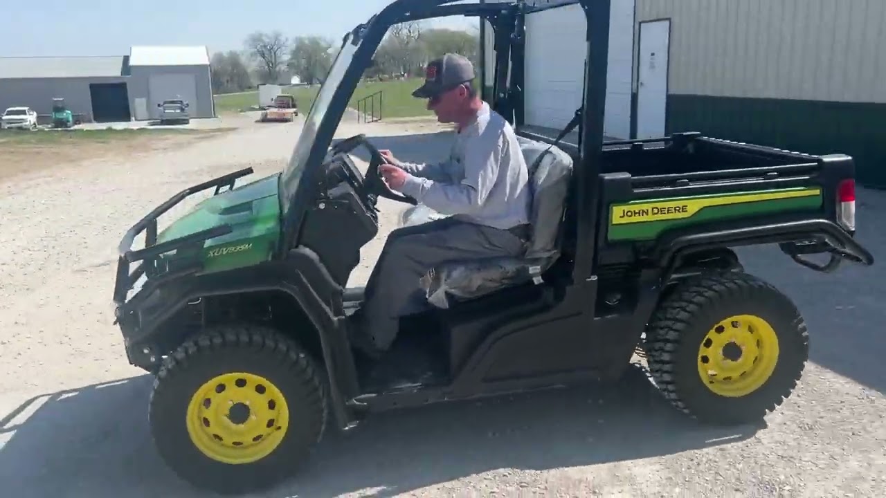2024 JOHN DEERE GATOR XUV 835M For Sale