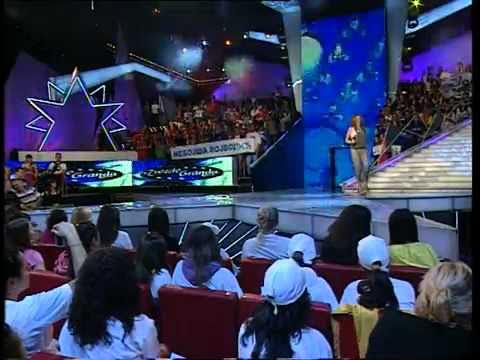 Viki Miljkovic - Idu mi, idu, dani, godine - Zvezde Granda - (TV Pink 2009)