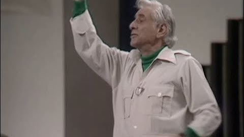 Bernstein rehearses "Nimrod" from Elgar