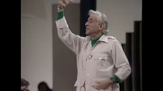 Bernstein rehearses "Nimrod" from Elgar's 'Enigma Variations'