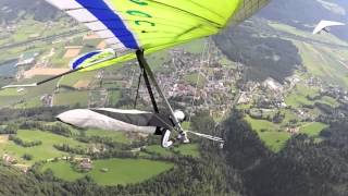 Fliegen in Österreich (by Leander Modersohn)