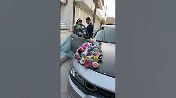 اعراس عراقيه شوفو العريس يفتح باب سياره العروسه حت تصعد 