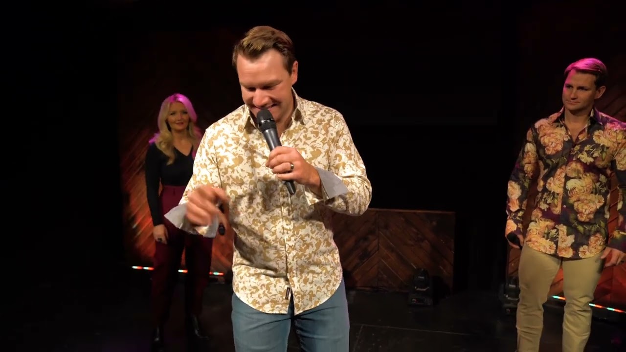 The Browns -“Put Your Hand in the Hand” (Live)