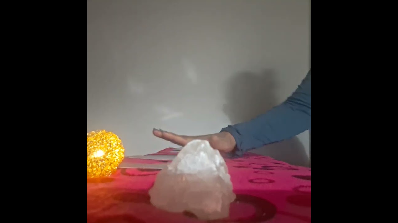 Şu anda ki günceli ve sizinle ilgili duygu ve düşünceleri!🦋🪷🍀🌟#aklındakikişi 