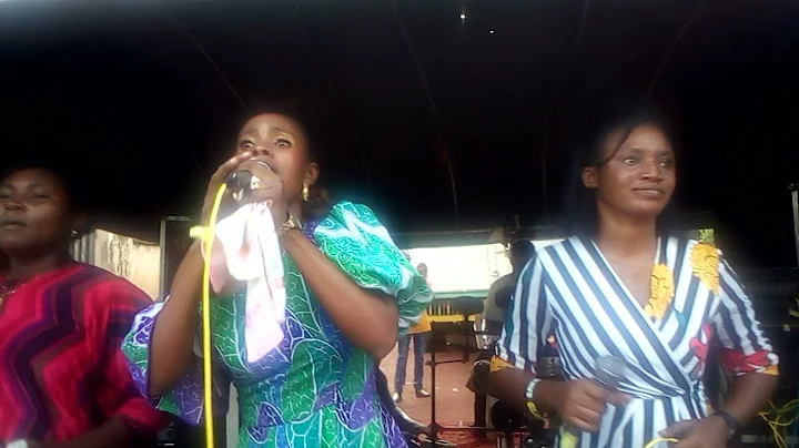 Joyce Francis live performance in an event