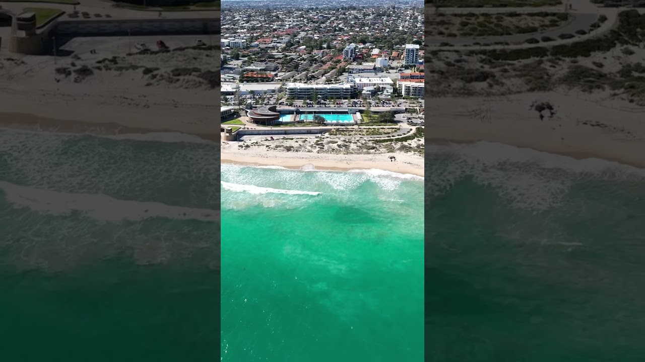 Beautiful Scarborough beach pool Australia 