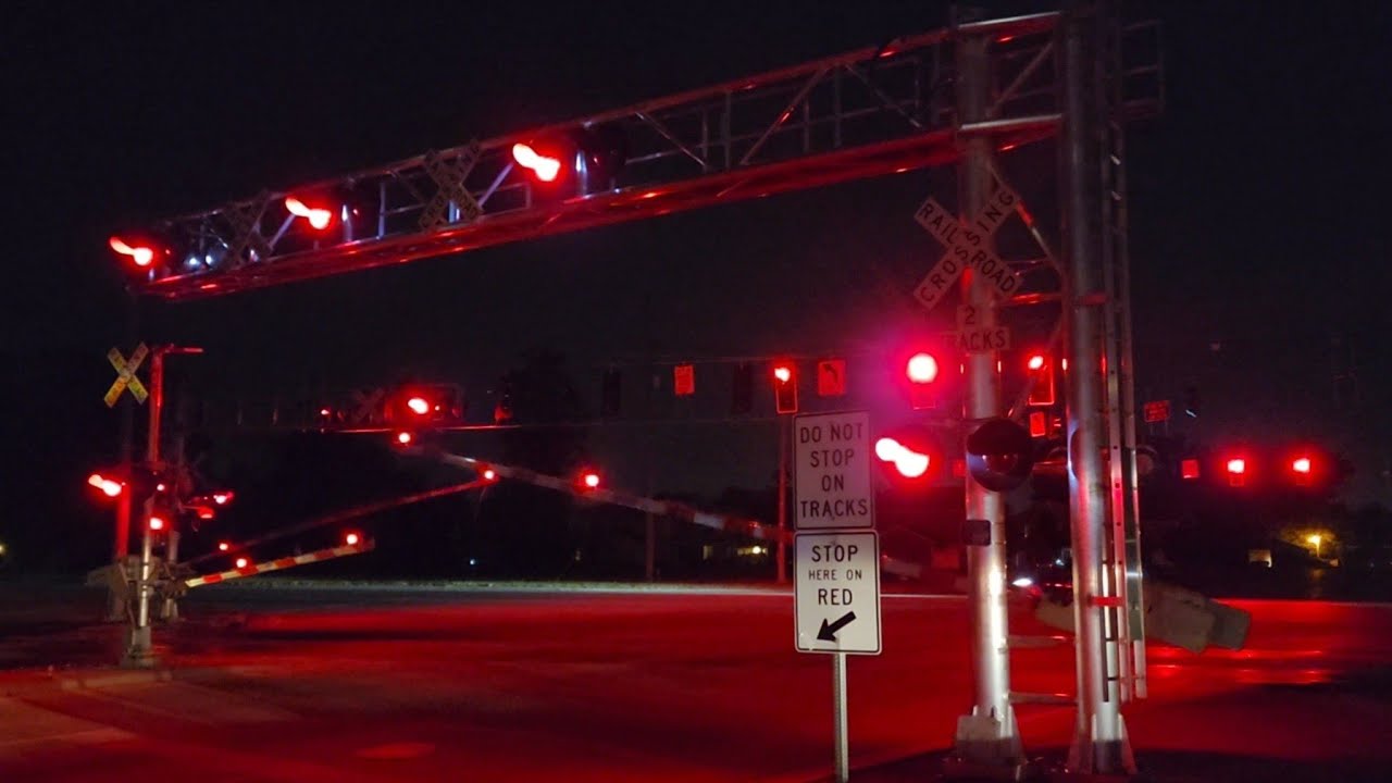 Davis Drive Railroad Crossing #1 Malfunctioning, Terre Haute, IN