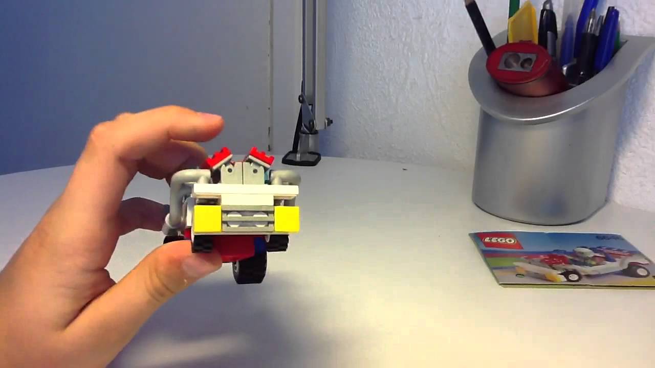 LEGO 1991 Town 6646 Screaming Patriot Review