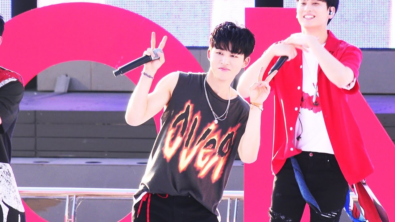 20180804 PiKONIC DAY iKON (아이콘) - 죽겠다 (KILLING ME) 어린이용 수위 조절 '좋겠다' Ver. B.I (비아이) 직캠