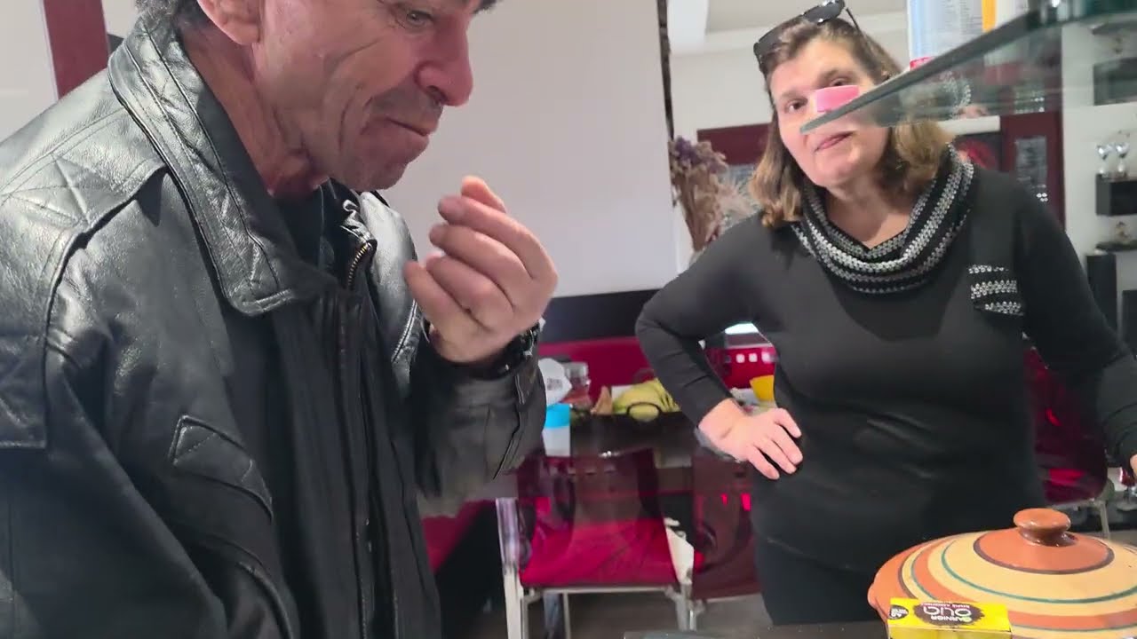 Με Ιφιγένεια Αυγολέμονο με κατσικάκι κ ασκολίμπρους μ δικόμας ψωμί με μαγια το προζύμι ετοιμάζεται 