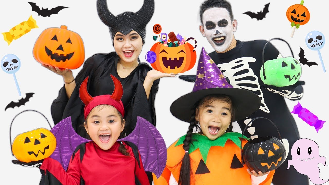 Suri & Annie Pretend Play Halloween Trick Or Treat for Candy YouTube Suri & Annie Pretend Play Halloween Trick Or Treat for Candy YouTube